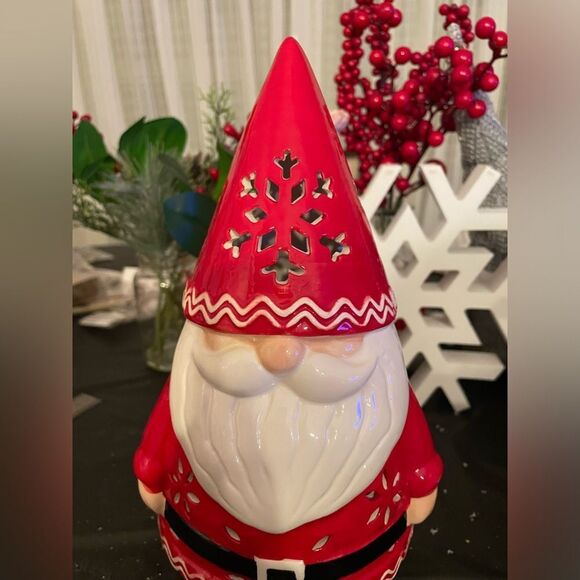 LIGHT UP CERAMIC SANTA - Picture 2 of 6